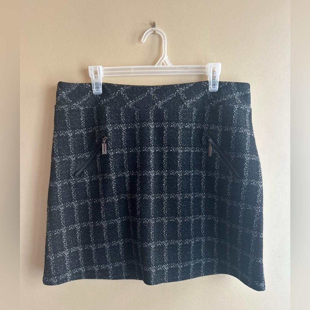 ✌️4 for $20✌️ Mariloup Wolfe knit skirt